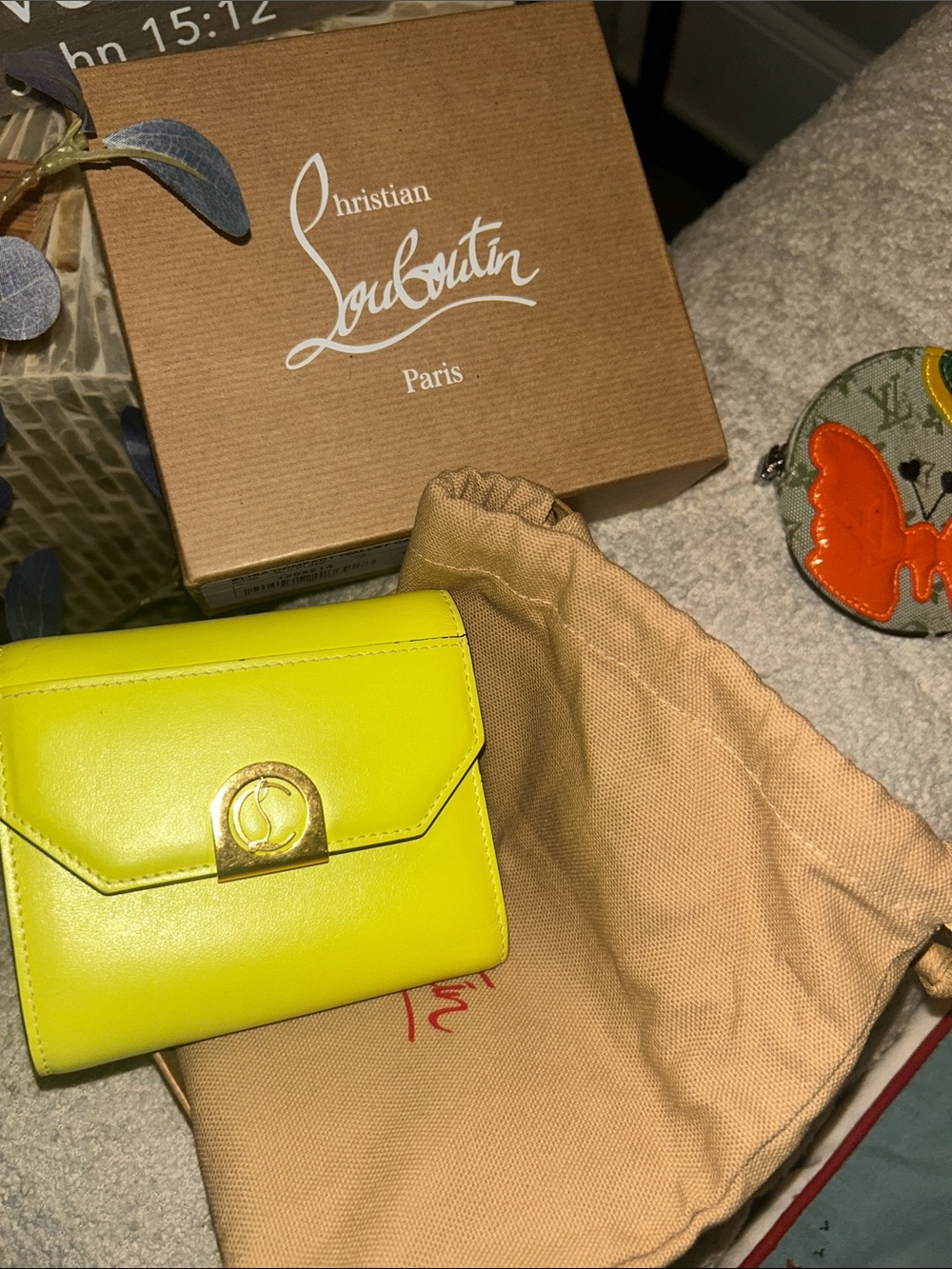 Christian Louboutin Yellow compact wallet 🥳🥳❌❌